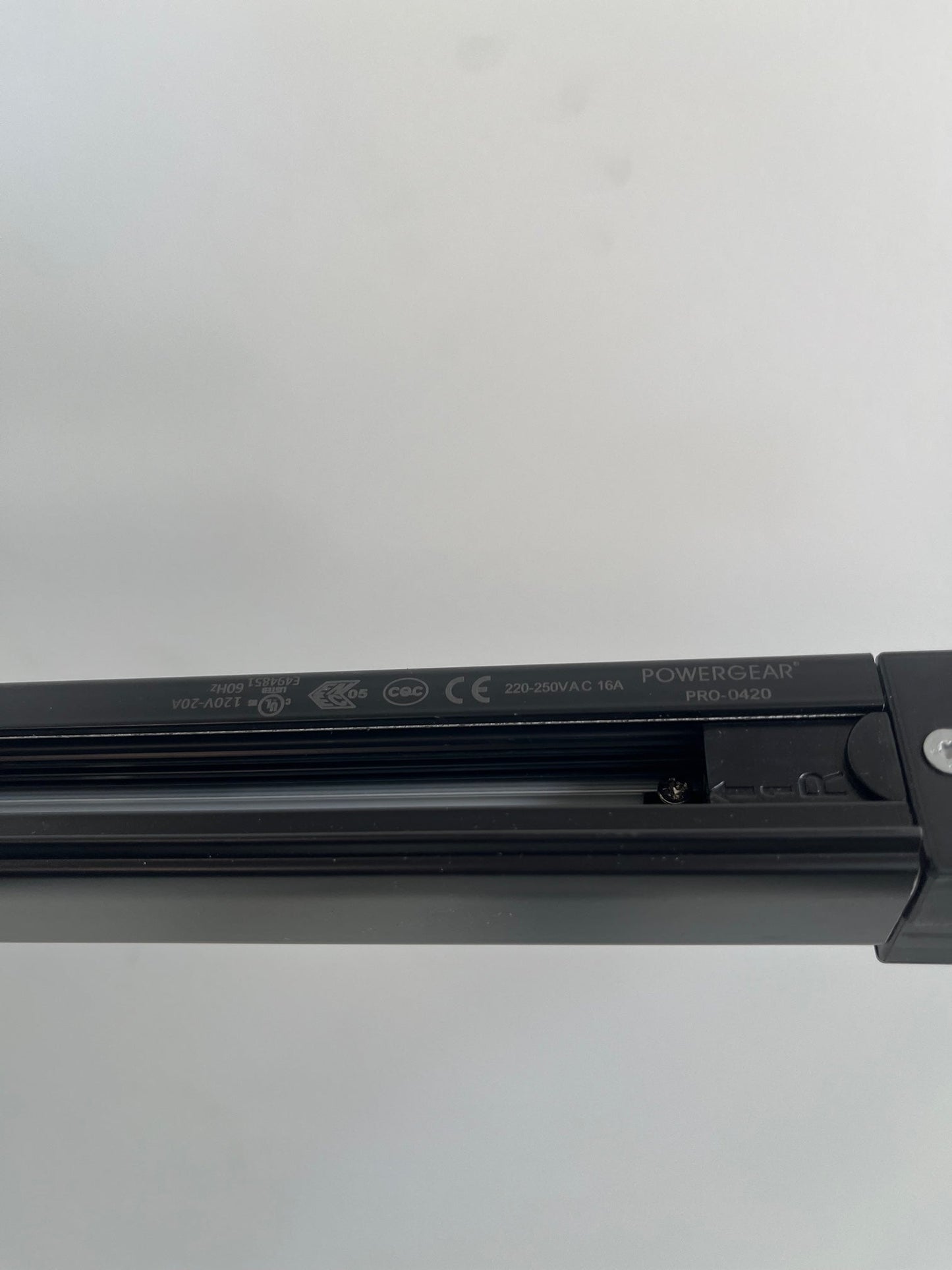 X-zoom light skinne 214cm med beslag til X-10